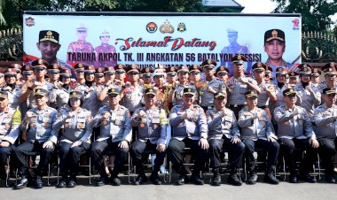 Kadiv-Humas-Terima-Kunjungan-Taruna-Akpol-Angkatan-56