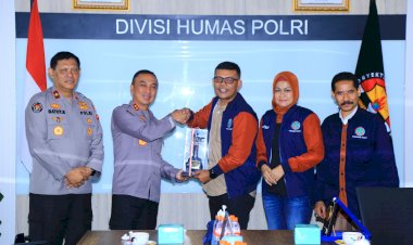 Kadiv-Humas-dan-IWO-Perkuat-Komitmen-Wujudkan-Pemilu-Damai