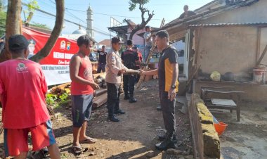 Sambut-Hari-Bhayangkara-ke-78,-Polres-Jember-Lakukan-Aksi-Sosial-Bedah-Rumah