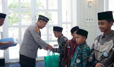 Polresta-Sidoarjo-Peringati-Maulid-Nabi-dan-Berikan-Santunan
