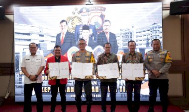 Polda-Jatim-Bersama-Perguruan-Tinggi-Tandatangani-Perjanjian-Kerjasama-Tingkatkan-SDM-Unggul-Bagi-Anggota-Polri