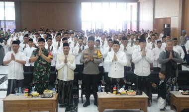 Hari-Santri-2024,-Gelorakan-Tertib-Berlalu-Lintas