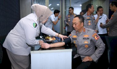Humas-Polri-Gelar-Donor-Darah-Serentak,-Terkumpul-16.619-Kantong-dalam-Rangka-Hari-Jadi-ke-74