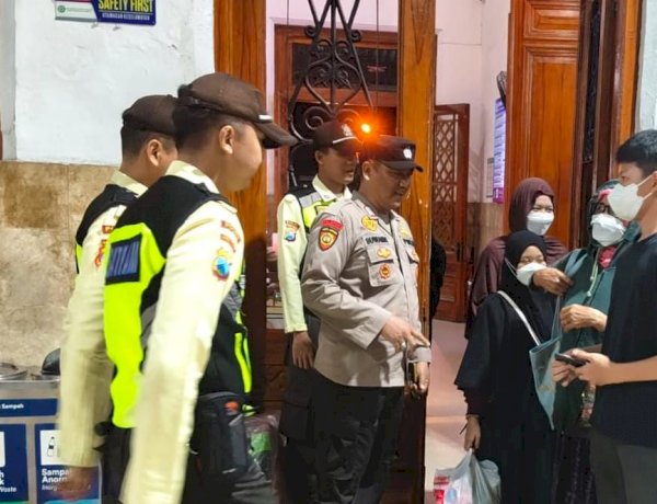 Sambut Libur Nataru Polresta Sidoarjo Pastikan Keamanan Stasiun Kereta Api