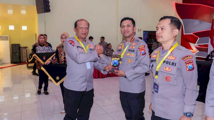 Anev Sitkamtibmas Semester I Tahun 2025, Polresta Sidoarjo Dapatkan Penghargaan Kapolda Jatim
