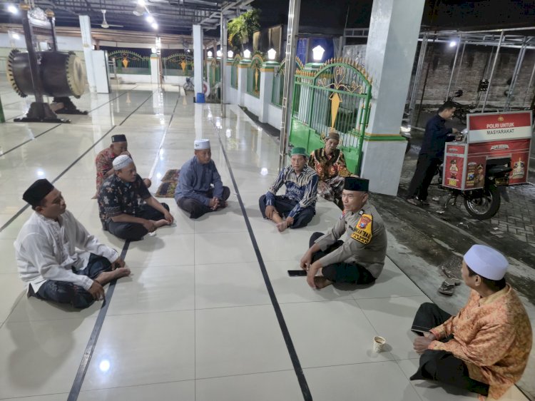 Bhabinkamtibmas Polsek Taman Sampaikan Pesan Kamtibmas Selama Ramadan